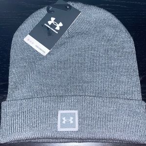 Under Armour beanie